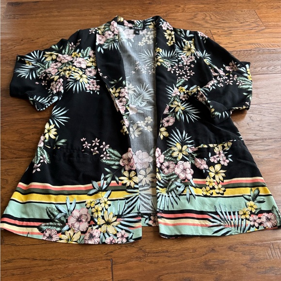 Roz & Ali Black Floral Open Jacket - Picture 11 of 11